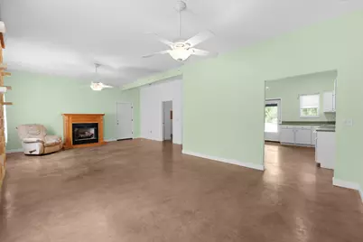 204 Deer Ridge Drive, Burnet, TX 78611 - Photo 16