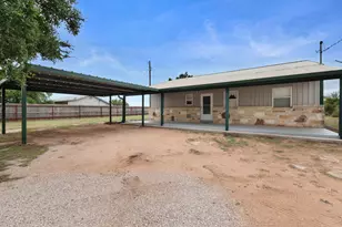 204 Deer Ridge Dr, Burnet, TX 78611 - Photo 10