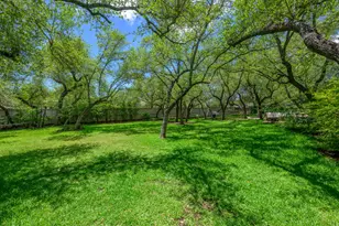 12329 Pleasant Hill Ct, Austin, TX 78738 - Photo 28