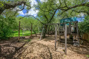 12329 Pleasant Hill Ct, Austin, TX 78738 - Photo 30
