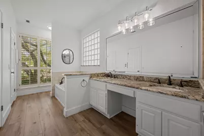 12329 Pleasant Hill Court, Austin, TX 78738 - Photo 18