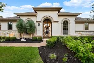 2001 Long Bow Dr, Leander, TX 78641 - Photo 10