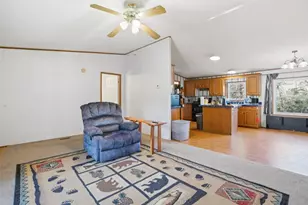 6975 Silvermine Rd, Harwood, TX 78632 - Photo 8