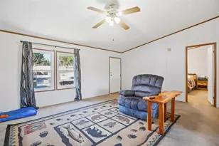 6975 Silvermine Rd, Harwood, TX 78632 - Photo 6