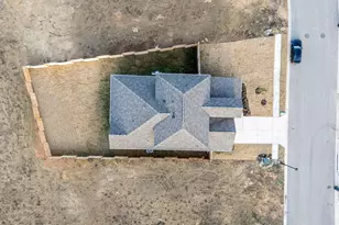 313 Royal Fern Rd, Hutto, TX 78634 - Photo 34