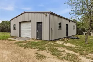 297 Robins Way, Wimberley, TX 78676 - Photo 22
