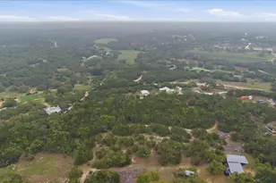 297 Robins Way, Wimberley, TX 78676 - Photo 32