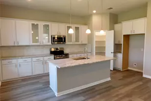 2121 Wooded Run Trl, Georgetown, TX 78628 - Photo 6