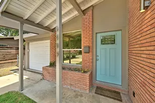 6209 Peggy St, Austin, TX 78723 - Photo 2