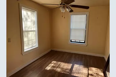 102 E Carrie Manor Street, Manor, TX 78653 - Photo 8