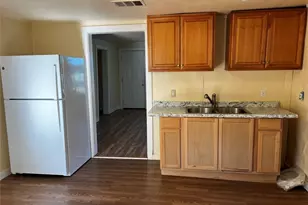 102 E Carrie Manor St, Manor, TX 78653 - Photo 6