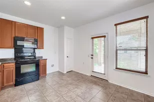 8921 Stambourne St, Austin, TX 78747 - Photo 14