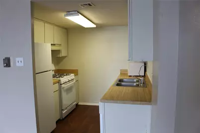 1800 Lavaca Street #203, Austin, TX 78701 - Photo 16