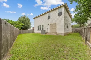 109 Comal Cove, Elgin, TX 78621 - Photo 32