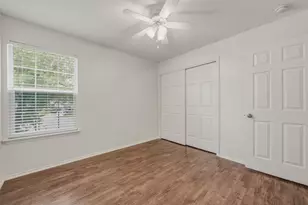 109 Comal Cove, Elgin, TX 78621 - Photo 16