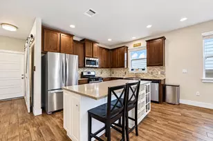 602 Bernstein St, Austin, TX 78745 - Photo 8