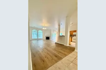 12521 Canyon Glen Drive, Austin, TX 78732 - Photo 4