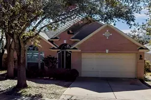 12521 Canyon Glen Dr, Austin, TX 78732 - Photo 2