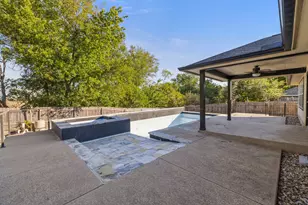 305 Plumbago Dr, Pflugerville, TX 78660 - Photo 34