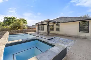 305 Plumbago Dr, Pflugerville, TX 78660 - Photo 36