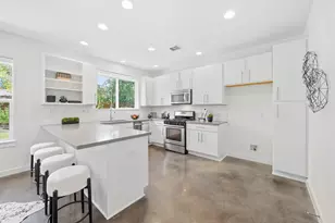 301 W Stassney Ln, Austin, TX 78745 - Photo 8