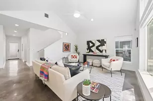 301 W Stassney Ln, Austin, TX 78745 - Photo 14