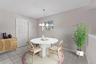 102 N Austin Street, Buda, TX 78610 - Photo 4