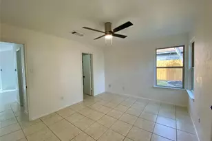12318 Marogot Run, Austin, TX 78758 - Photo 10