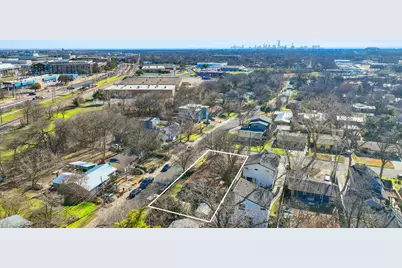 300 Irma, Austin, TX 78752 - Photo 2