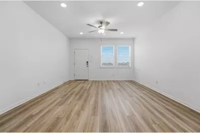 119 Betsy Road, Hutto, TX 78634 - Photo 6