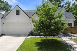 1129 Henninger St, Austin, TX 78702 - Photo 34