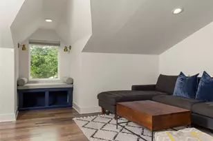 1129 Henninger St, Austin, TX 78702 - Photo 24