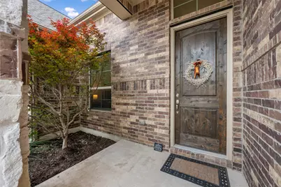 725 Millcreek Lane, Leander, TX 78641 - Photo 2