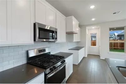 205 Rosebush Drive, Liberty Hill, TX 78642 - Photo 2