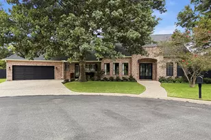 419 Candlelight Cir, Fredericksburg, TX 78624 - Photo 1