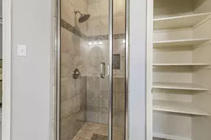 2402 Sparrow Dr, Round Rock, TX 78681 - Photo 26