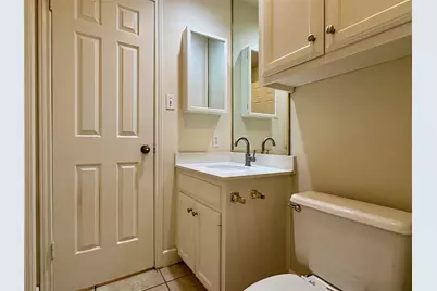 2100 San Gabriel Street #104, Austin, TX 78705 - Photo 8