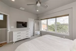 1405 Hyde St, Austin, TX 78741 - Photo 18