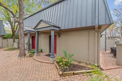 2500 Steck Avenue #22, Austin, TX 78757 - Photo 2