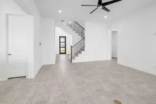 164 Crimson Sky Ct, Dripping Springs, TX 78620 - Photo 2