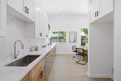 2110 Magazine Street, Austin, TX 78727 - Photo 16