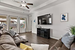 405 Miracle Rose Way, Liberty Hill, TX 78642 - Photo 20