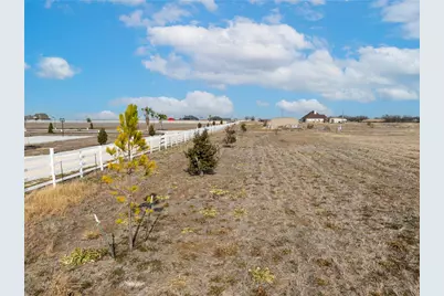 824 County Road 451, Coupland, TX 78615 - Photo 6