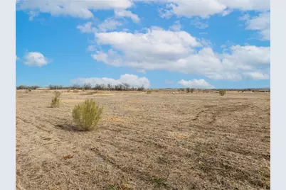 824 County Road 451, Coupland, TX 78615 - Photo 14