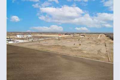 824 County Road 451, Coupland, TX 78615 - Photo 20