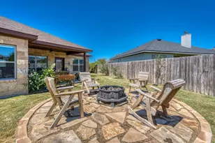 412 Jake Dr, Jarrell, TX 76537 - Photo 38