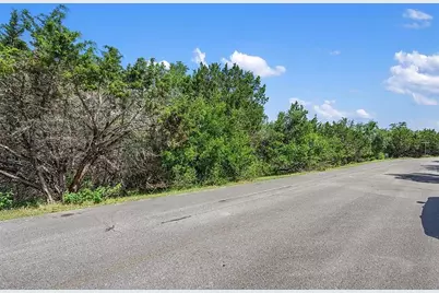 402 Malabar Street, Lakeway, TX 78734 - Photo 4