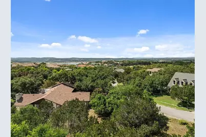 402 Malabar Street, Lakeway, TX 78734 - Photo 2