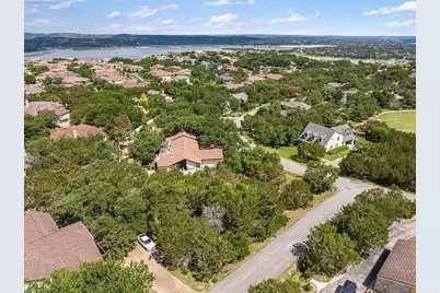 402 Malabar Street, Lakeway, TX 78734 - Photo 22