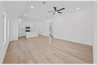 305 Bendecido Loop, Elgin, TX 78621 - Photo 6